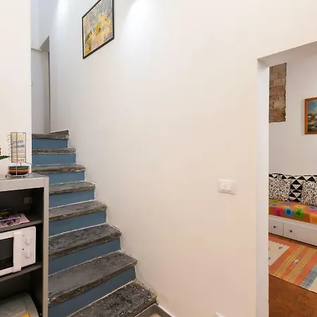 Apartment Stella *